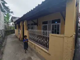 Dijual Rumah Kost di Kota Bandung, ada 7 Kamar Tidur,Terawat Siap Huni