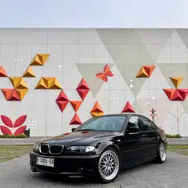 BMW 330i E46 M-Sport 2003 ISTIMEWA