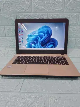 Laptop asus x441u