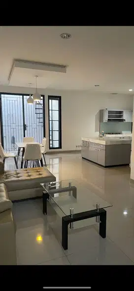 Dijual Cepat! Rumah 2 Lantai, Cluster Taman Dago Lippo Cikarang, 1,75M