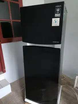 Kulkas Merk AQUA, AQR-D275RBK,Kondisi Baru, Garansi Pabrik