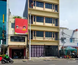 Ruko Dekat Roxy 2 Unit di Cideng jakarta Pusat