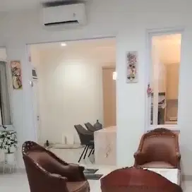 Dijual rumah 2lt siap huni di Citra Grand CBD Cibubur