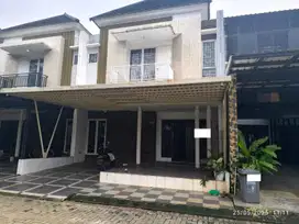 Rumah dekat pasar baru di Springville Duren jaya bekasi