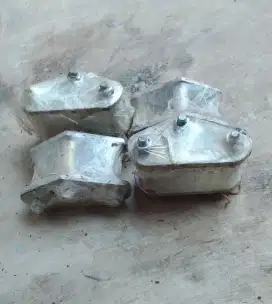 Anting per daun Suzuki Jimny Katana