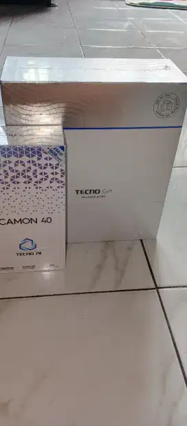 Tecno Camon 40 Baru 16/256 + Gift box BNIB Segel belum buka box
