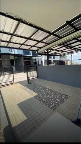 Rumah masa kini 2 lantai tersisaterlaris cileunyi