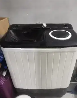Mesin cuci rusak