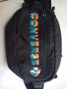 Sling bag preloved