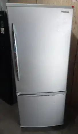 kulkas panasonic 2pintu