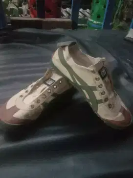 Sepatu Onitsuka tiger canvas