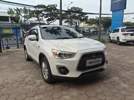 DP Rendah  8JT Mitsubishi Outlander Sport 2.0 GLS Bensin-AT 2016 Putih