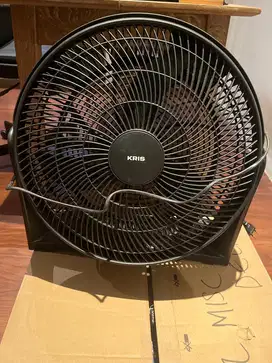 Kris floor fan 2 units