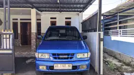 LS Istimewa 2001
