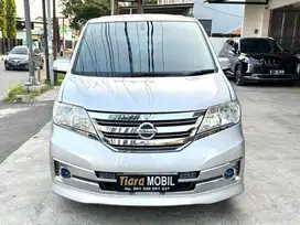 Nissan Serena 2.0 HWS Autech Panoramic AT Pemakaian Th 2015