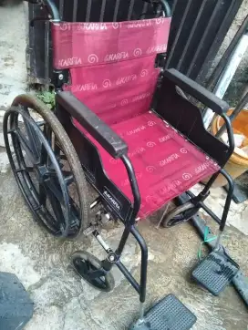 Kursi roda bekas Karma