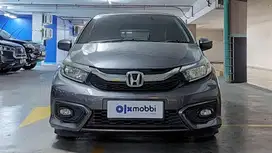 TDP 7,JT Honda Brio Satya 1.2 New E Bensin-AT Abu-Abu 2018