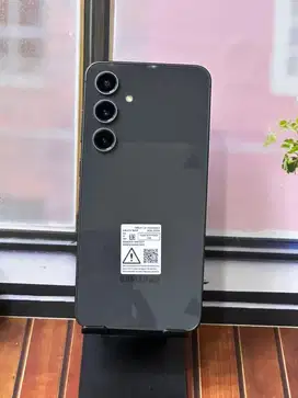 samsung s24fe 8/256 grey