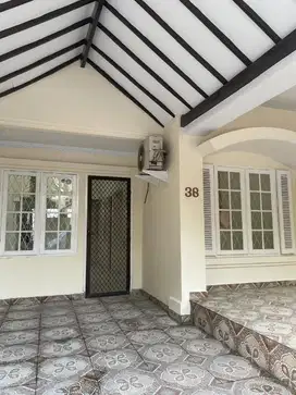 Dijual: Rumah Satu Lantai di Taman Royal 2, Tangerang