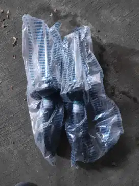 Shockbreaker depan sepasang Ford/Mazda 2