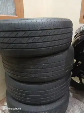 Ban Turanza uk 205-60 R16