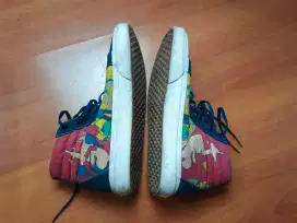 Sepatu Vans Sk8hi x The Beatles
