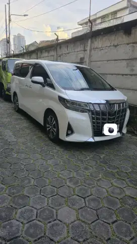 Toyota Alphard 2023
