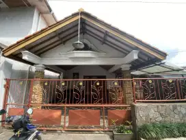 Rumah 2 lantai Lembang