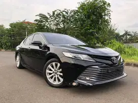 Toyota Camry 2.5 V 2020