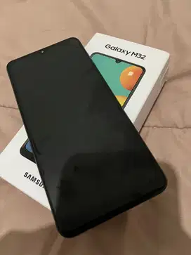 Samsung M32 RAM 8/128 GB