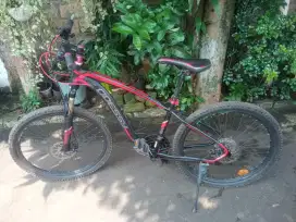 Jual sepeda gunung msh mulus merek odesy