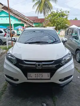 Honda HRV tipe S M/T tahun 2017
