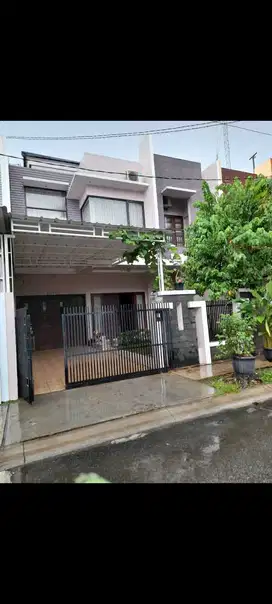 Rumah vila galaxy