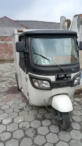 TVS king 200cc bajai cargo roda 3