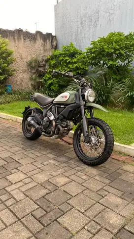 DUCATI SCRAMBLER URBAN ENDURO 2016