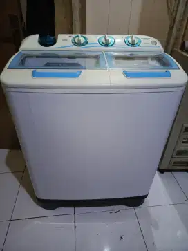 MESIN CUCI MERK SANKEN 11KG MULUS NORMAL SIAP PAKAI