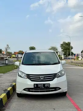 Honda Freed Psd