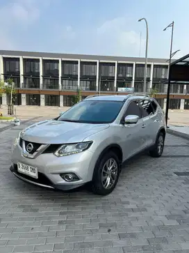 (LOW KM) Nissan Xtrail 2.5 AT 2015