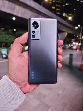 Xiaomi mi 12 (5G) ram 8/256GB minus TC retak