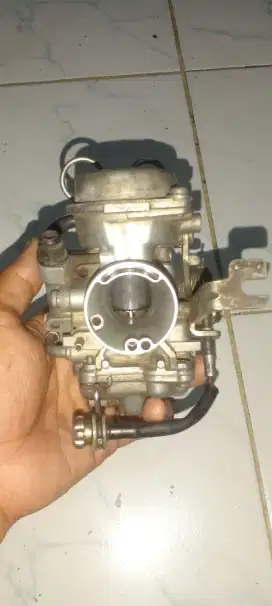 Karbulator suzuki  hayate