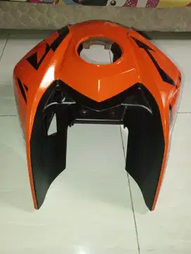 cover tangki ktm Duke 200 orisinil
