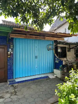 Disewakan dikontrakkan ruko tempat usaha