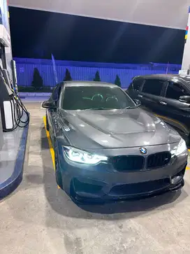 BMW 320i 2015 Bensin