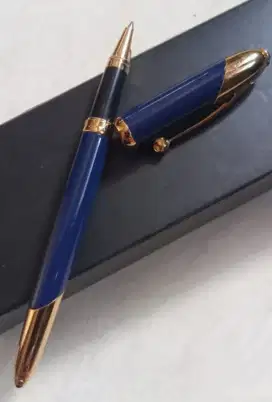 Pulpen Antik Alain Delon