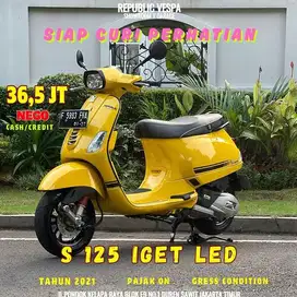 PIAGGIO VESPA S 125 IGET LED Tahun 2021 WARNA YELLOW SOLE