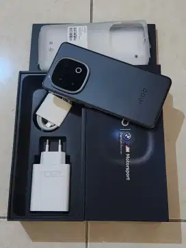 IQOO 13 5G 12/256Gb, warna Alpha, kondisi BNOB (Open Box), Belum Aktif