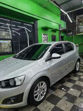 Chevrolet Aveo 2013 Bensin