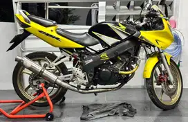Honda CBR 150 old