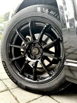 Advan rzf2 rz f2 black glossy ring 18 lebar 8.5 et22