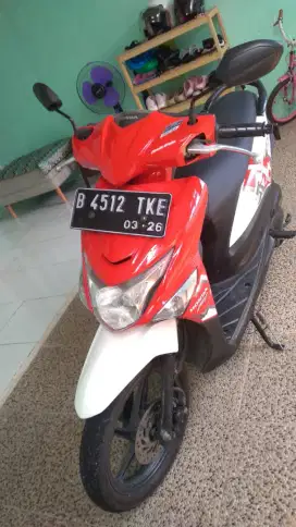 Honda beat pop 2016